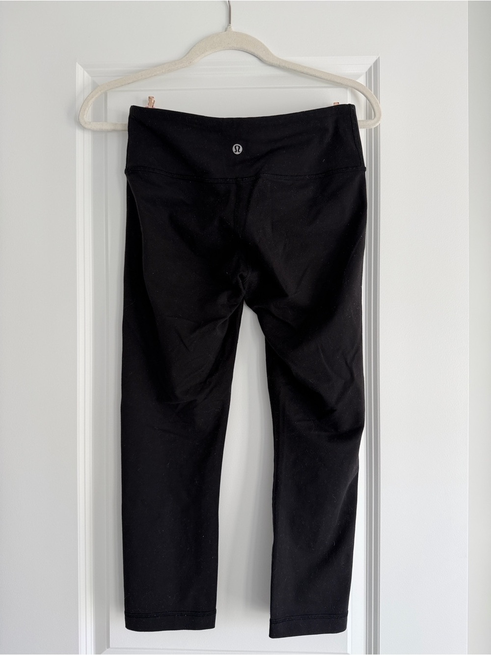 Lululemon Black Capri Leggings